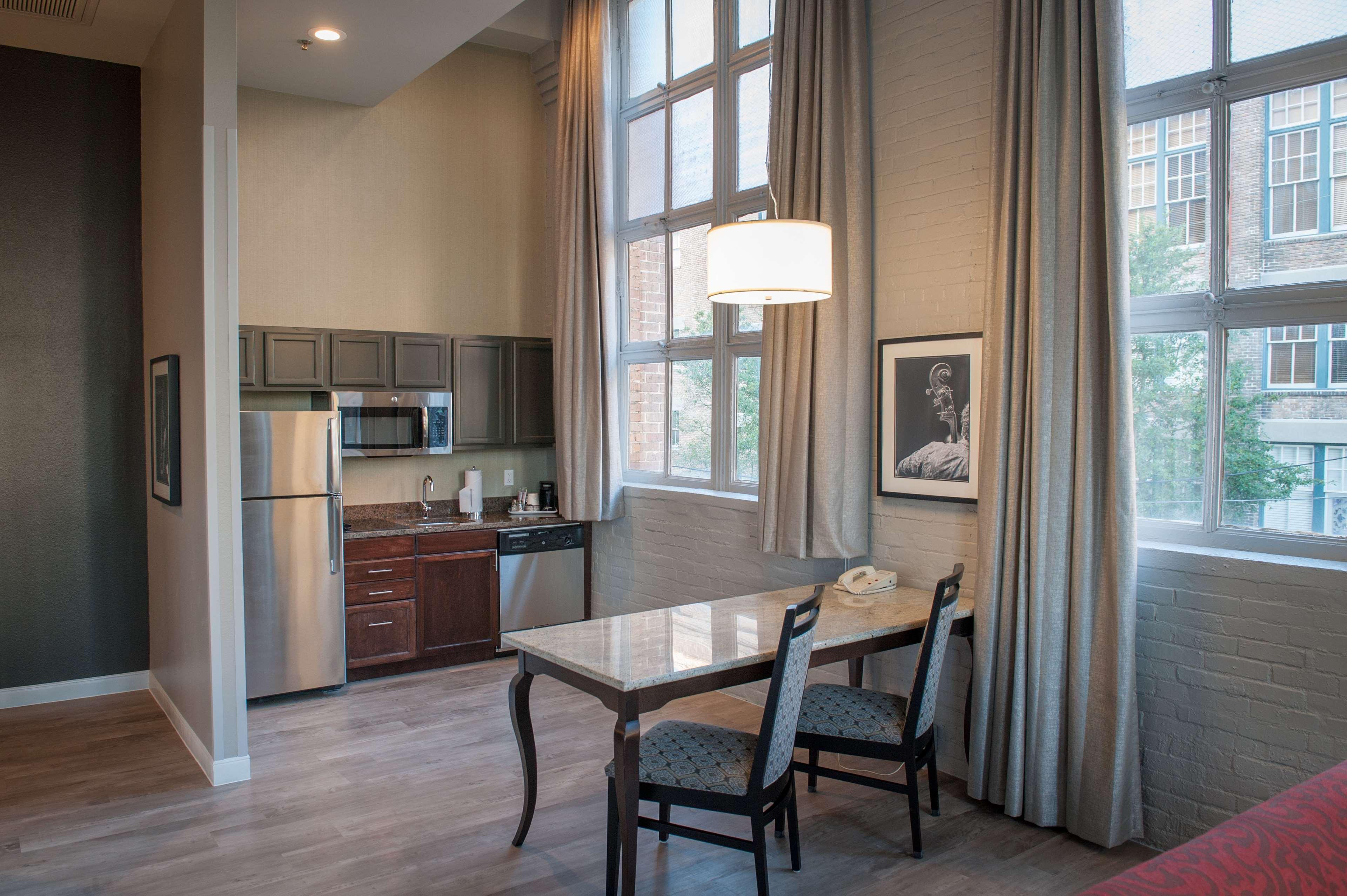 Hampton Inn And Suites New Orleans Convention Center Zewnętrze zdjęcie